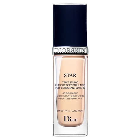 Dior 020 Light Beige Diorskin Star Studio SPF 30 Review.